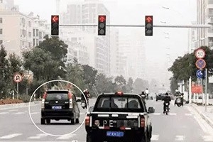 新交規(guī)發(fā)布：新加扣分項目，違章扣分翻一番，車主朋友互相轉(zhuǎn)告